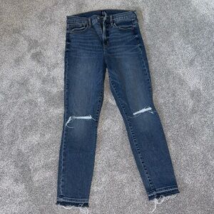 Women’s Gap Jeans